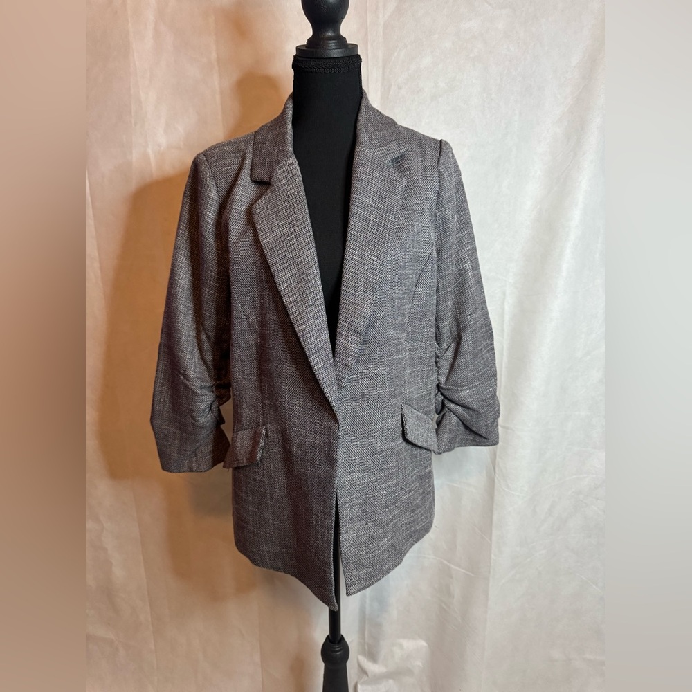 Skies Are Blue Navy and White Woven Blazer
